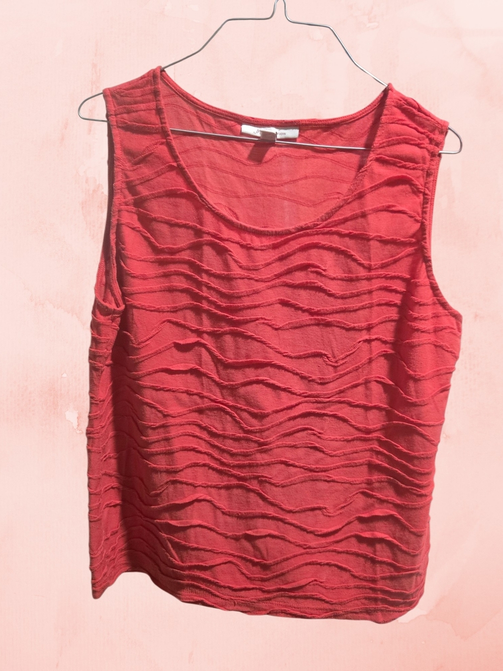 Sleeveless Salmon PinkTextured Wave Tank Top